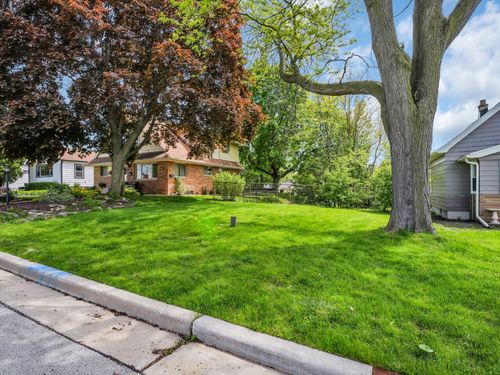 3642 S 34th St, Greenfield, WI, 53221-1125 | Card Image