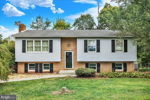 27 4th Ave, BIRDSBORO, PA, 19508-8759 | Card Image