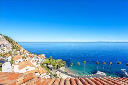 10-72 Camino De Flores, Avalon, CA, 90704-2822 | Card Image