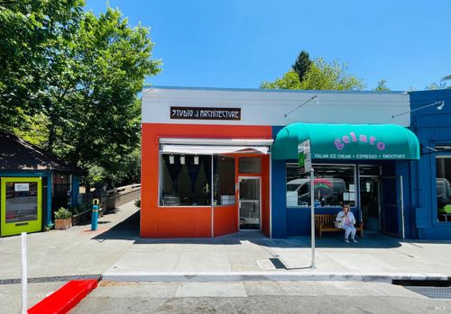 572 San Anselmo Ave, San Anselmo, CA, 94960-2621 | Card Image