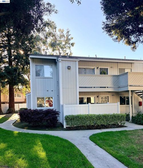 4-38508 Mary Ter, Fremont, CA, 94538-1732 | Card Image