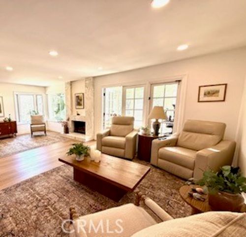 720 Starlight Heights Dr, La Canada Flintridge, CA, 91011-1853 | Card Image