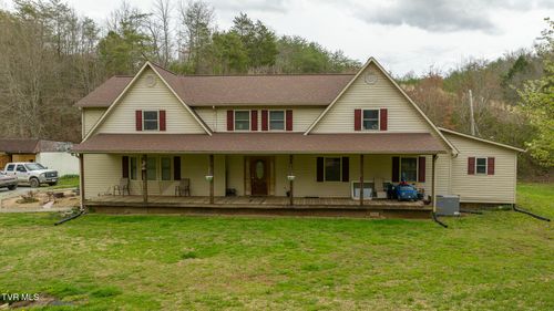 8651 Tazewell Hwy, Sneedville, TN, 37869-6811 | Card Image