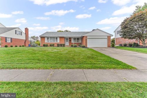 331 Spalding Rd, WILMINGTON, DE, 19803-2421 | Card Image