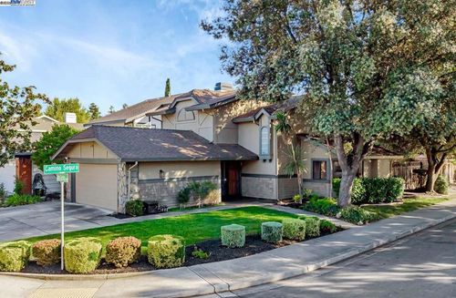 5988 Corte Cerritos, Pleasanton, CA, 94566-5880 | Card Image