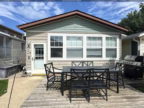 15964 Highway 86, Spirit Lake, IA, 51360-7401 | Card Image