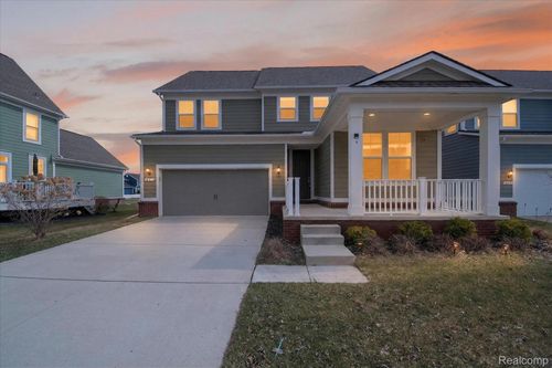 897 Harrison St, Canton, MI, 48188-0015 | Card Image