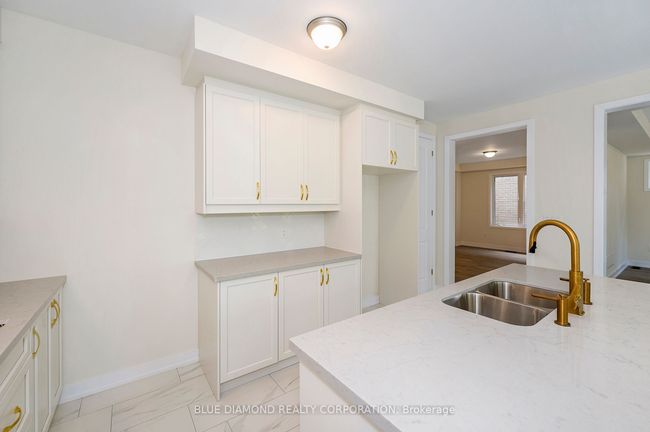 1423 Wellwood Terr, House other with 4 bedrooms, 4 bathrooms and 1 parking in Milton ON | Image 19