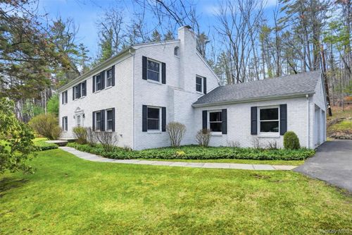 2320 Glasco Tpke, Woodstock, NY, 12498-1072 | Card Image