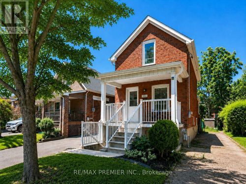 224 John Street, Toronto (Weston), ON, M9N1K2 | Card Image