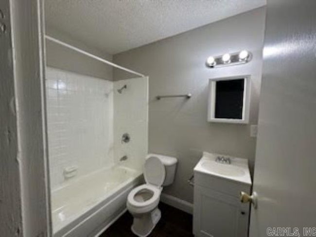 APT-2 - 1115 S Elm St, Condo with 1 bedrooms, 1 bathrooms and null parking in Pine Bluff AR | Image 5