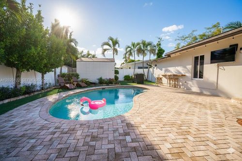 1311 Ne 26th Ter, Pompano Beach, FL, 33062-3805 | Card Image