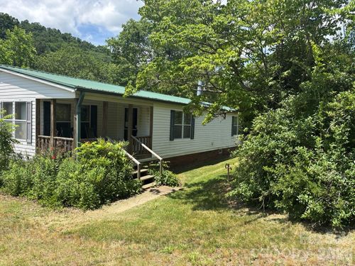 130 Wid Smith Road, Burnsville, NC, 28714 | Card Image