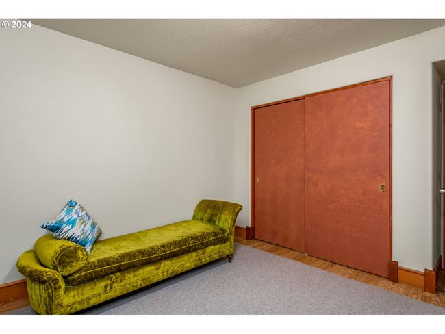 1650 Leatherwood Dr, House other with 3 bedrooms, 3 bathrooms and 1 parking in Eugene OR | Image 25