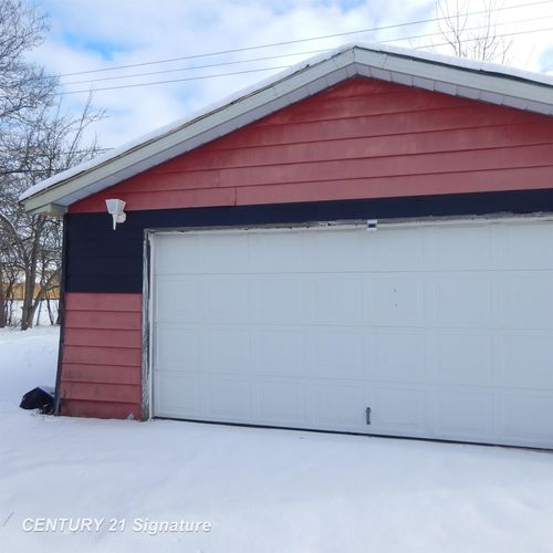 5444 Mendel Berger Dr, Flint, MI, 48505-1059 | Card Image