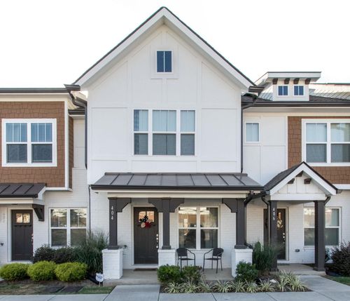 404 W Mill Dr, Nashville, TN, 37209-2580 | Card Image