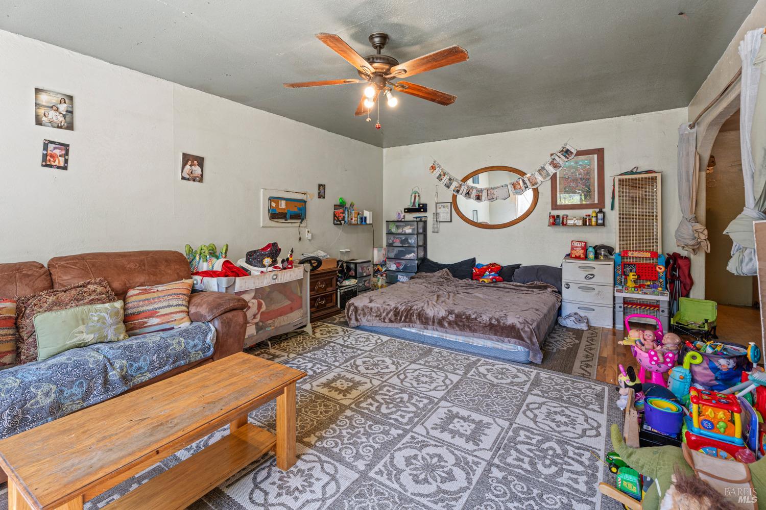 Residential in Willits 4