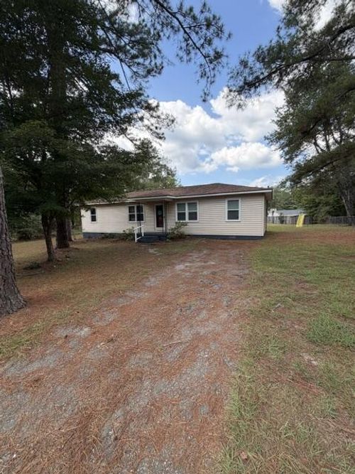 99 Hill Lane, Sandersville, GA, 31082 | Card Image