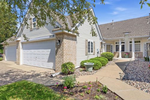 18220 Cattail Ct, Eden Prairie, MN, 55346-2151 | Card Image