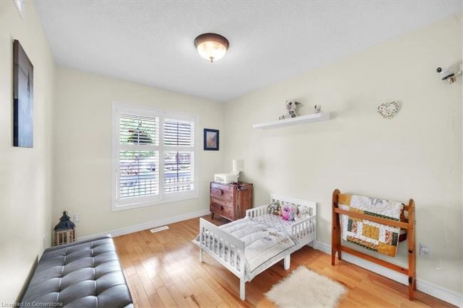 84 Doctor Moore Crt, House other with 3 bedrooms, 2 bathrooms and 5 parking in Acton ON | Image 14