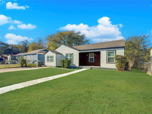 2431 Marfa Ave, Dallas, TX, 75216-5827 | Card Image