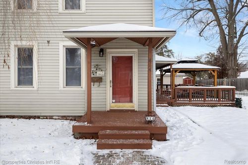 814 S 7th St, Saint Clair, MI, 48079-5038 | Card Image