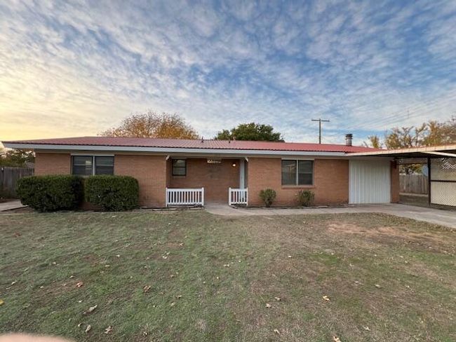 1615 Avenue F, House other with 3 bedrooms, 3 bathrooms and null parking in Abernathy TX | Image 55