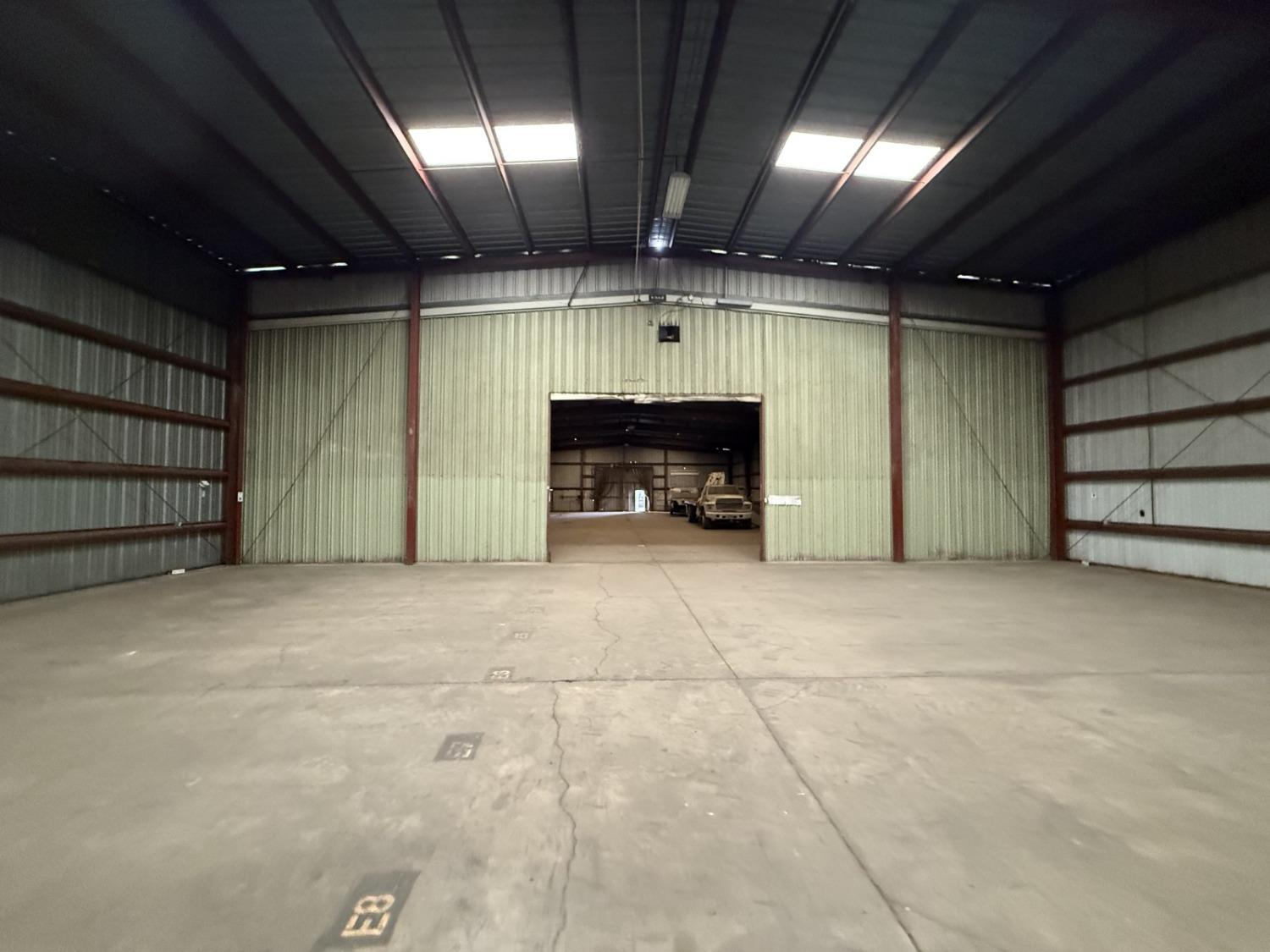 420 S 2Nd St, Patterson, CA 95363
