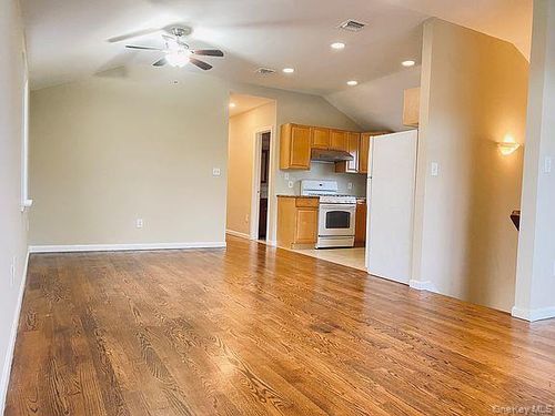 2-4204 216th St, Bayside, NY, 11361-2941 | Card Image