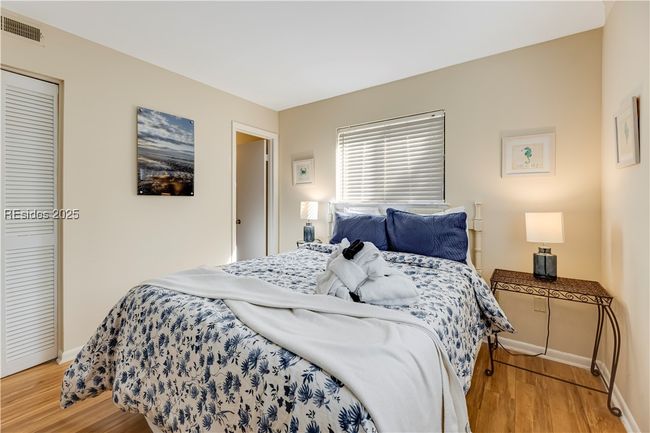 APT-17H - 45 Folly Field Rd, Condo with 2 bedrooms, 2 bathrooms and null parking in Hilton Head Island SC | Image 15
