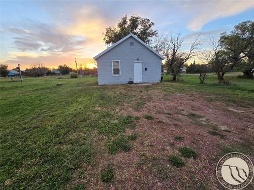 217 N 2nd Street, Plevna, MT, 59344 | Card Image