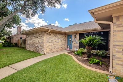 518 Santa Fe, House other with 4 bedrooms, 2 bathrooms and null parking in Victoria TX | Image 3