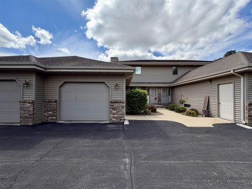 N4142 Pine St, Brodhead, WI, 53520-8614 | Card Image