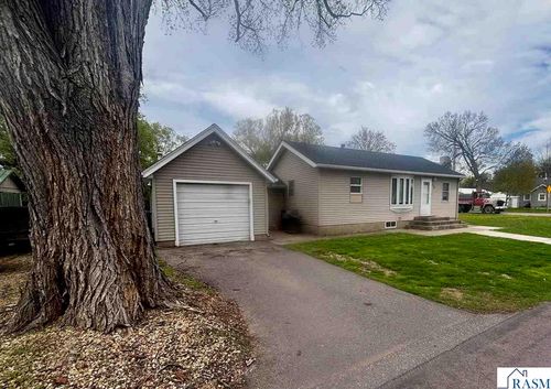 500 Brooks St, Mankato, MN, 56001-2839 | Card Image