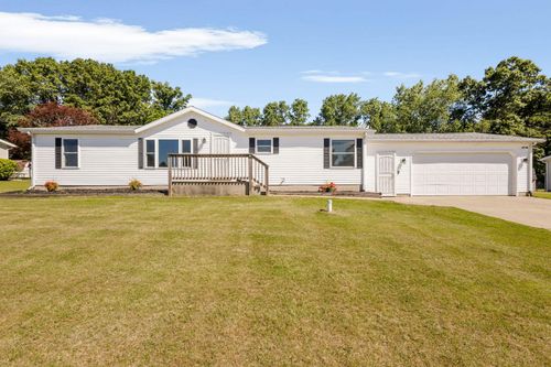 1351 E Colonial Dr, La Porte, IN, 46350 | Card Image