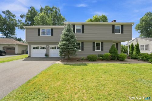 109 Boylston St, Newington, CT, 06111-4301 | Card Image