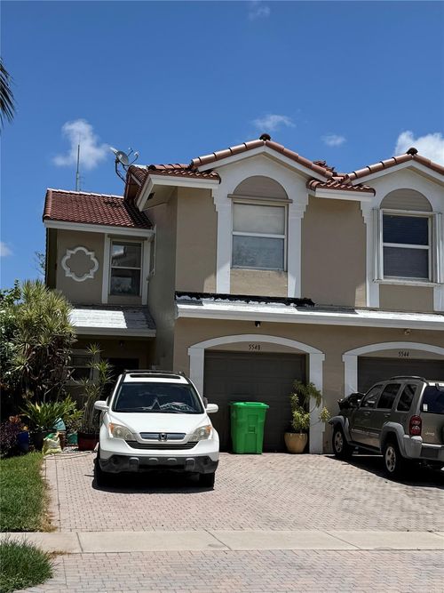 5548-5548 Nw 90th Ter, Sunrise, FL, 33351-7774 | Card Image