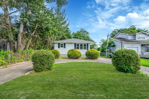 44 Edgewater Dr, Mastic Beach, NY, 11951-2102 | Card Image