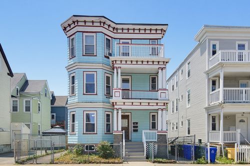 23 Santuit St, Boston, MA, 02124 | Card Image