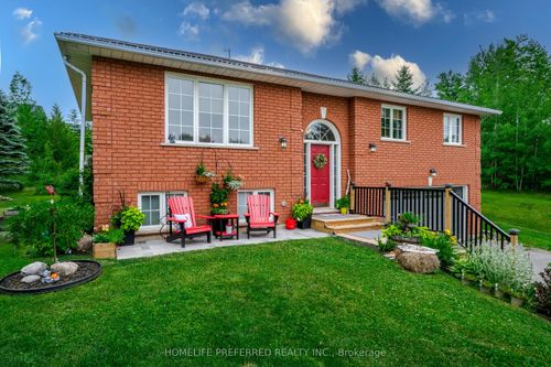 2403 Kennedy Dr, Cavan, ON, L0A1C0 | Card Image