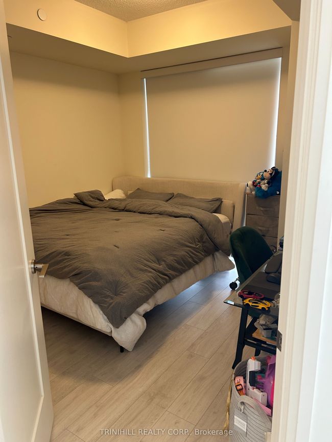 1005 - 9000 Jane St, Condo with 2 bedrooms, 2 bathrooms and 1 parking in Concord ON | Image 6