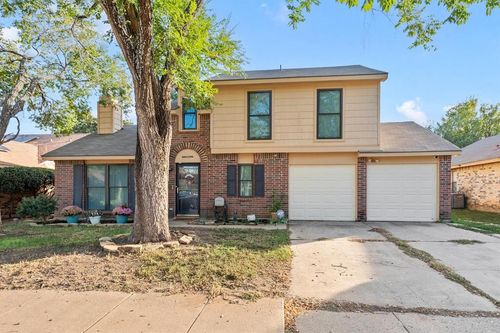 7816 Castillo Road, Fort Worth, TX, 76112 | Card Image