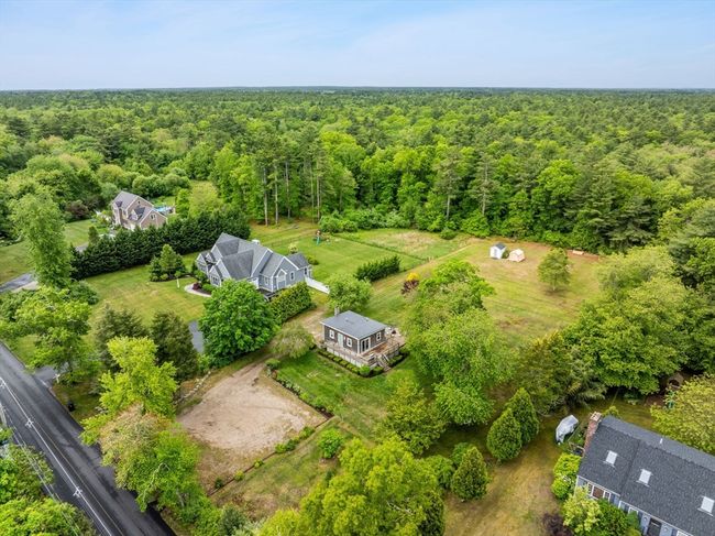 301 County Rd, House other with 1 bedrooms, 1 bathrooms and 6 parking in Marion MA | Image 10