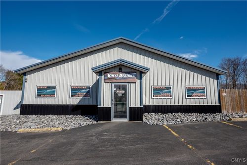 7566 Van Buren Rd, Baldwinsville, NY, 13027-9800 | Card Image