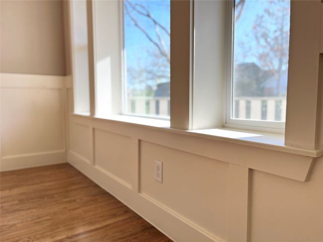 Detailed trim work. | Image 10