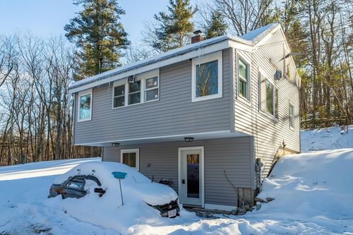 137 Deer Bay Rd, Ashby, MA, 01431-2051 | Card Image