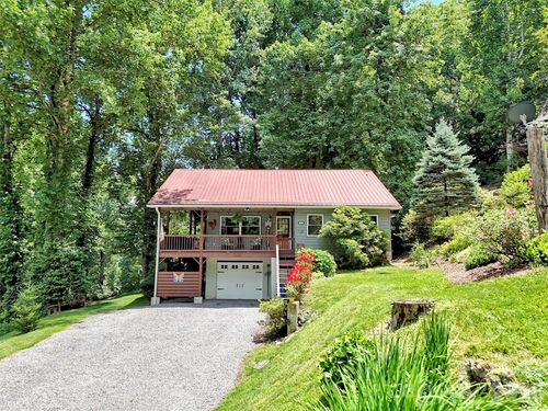 10 Bridle Dr, Maggie Valley, NC, 28751-7729 | Card Image