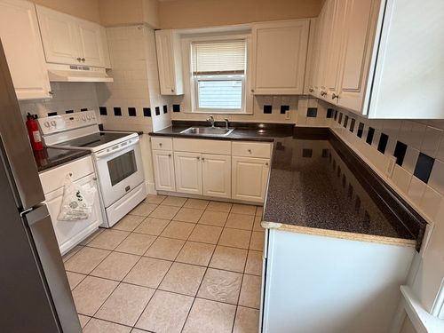 182-182 Princeton Ave, Waltham, MA, 02451-0943 | Card Image