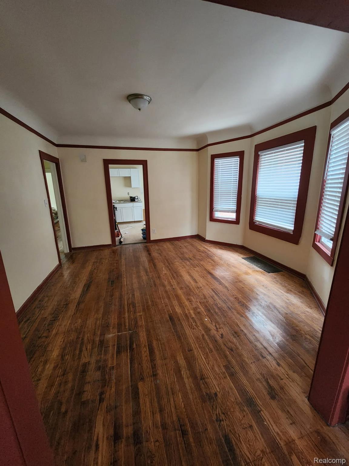 Residential Lease in Detroit 4