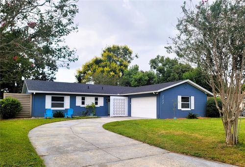 2732 Walnut St, ORLANDO, FL, 32806-1665 | Card Image